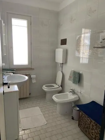 Apartamento Appena Fuori Misano Adriatico 0*,  Italia